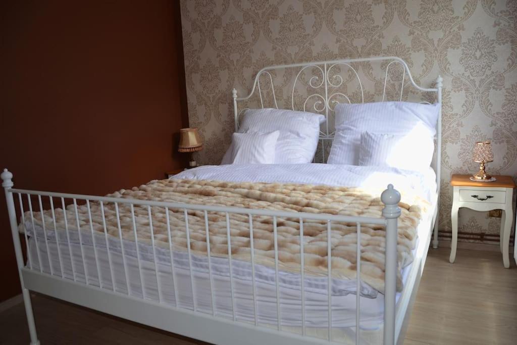 Apartament Premium Retro Połczyn-Zdrój Exteriör bild
